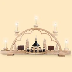 German Candle Arch Carolers Small Village, Length 57 Cm / 22 Inch, Natural, Electrical Illuminated (230V, 50Hz), Original Erzgebirge By Mueller Seiffen
