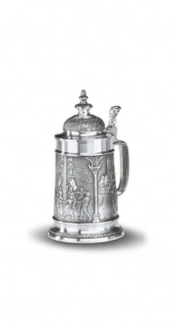 Beer Stein With A Pointed Lid Of The Village 0.5 Liter