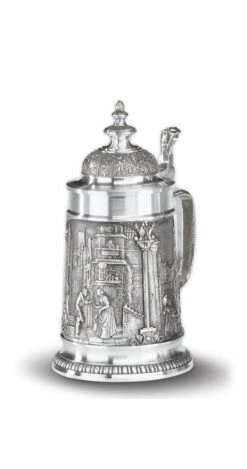 Beer Stein 0,5 Liter With A Pointed Lid
