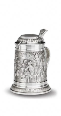 Defregger 0.5 Liter Beer Stein With Flat Lid